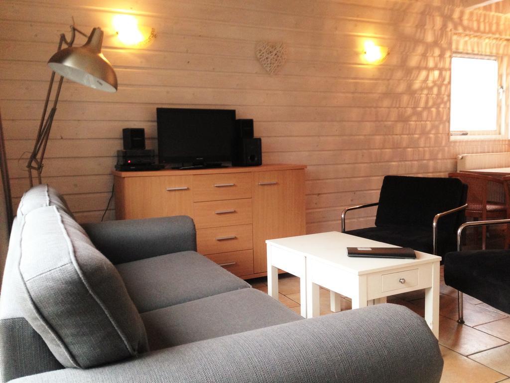 Vakantiehuis In Het Centrum Van 돔브르흐 외부 사진